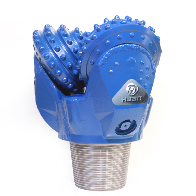 14 3/4'' 374mm IADC 637 硬岩钻孔钨钢刀片三牙轮钻头工具